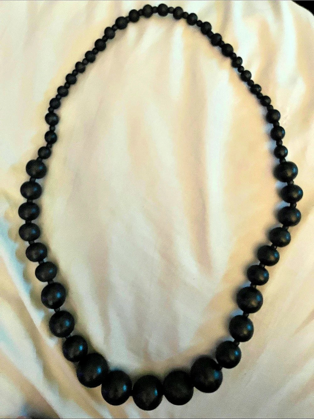 Graduated Black Bead Necklace Like New